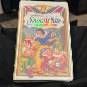 Disney Snow White and the Seven Dwarfs VHS - Multicolor Cover